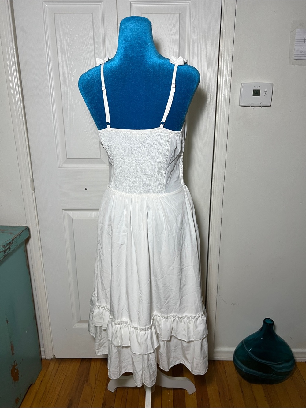 Scarlet Darkness Goth Renaissance White Midi Dress Women’s Small - Picture 4 of 8
